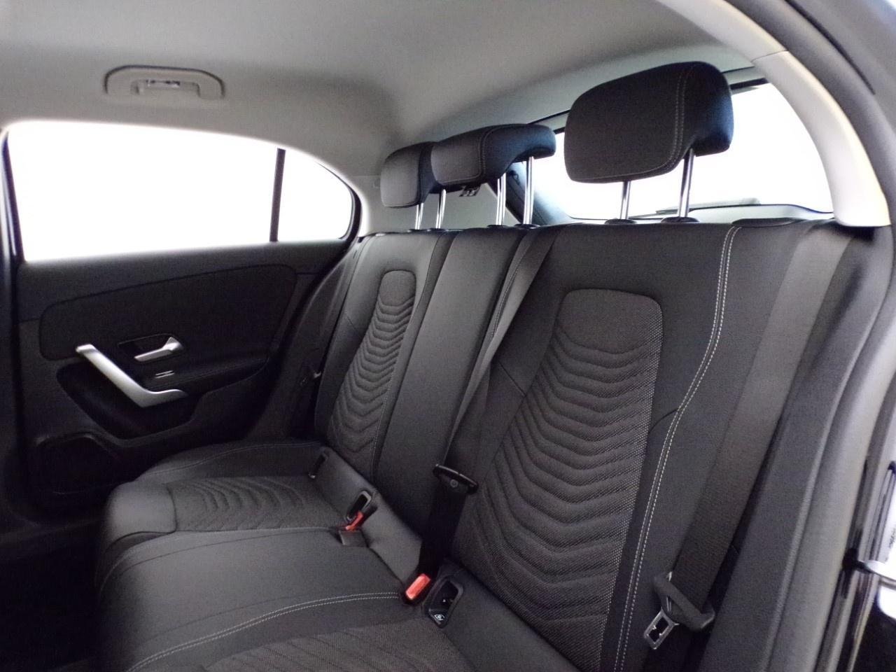 A 180 d Progressive Advanced auto - Certified
