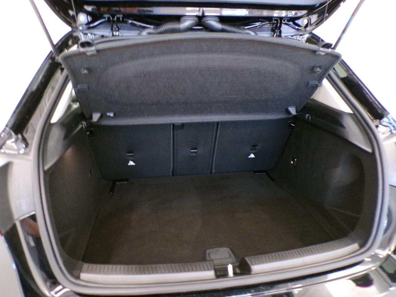 A 180 d Progressive Advanced auto - Certified