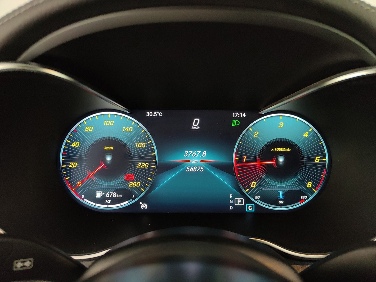C Cabrio 220 d Premium Plus 4matic auto - Certified