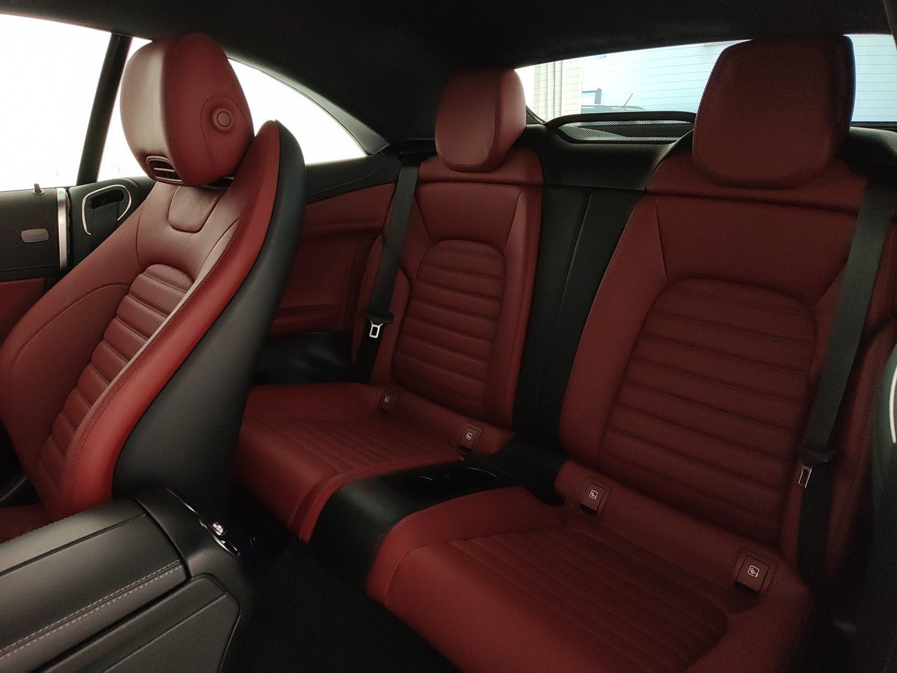 C Cabrio 220 d Premium Plus 4matic auto - Certified