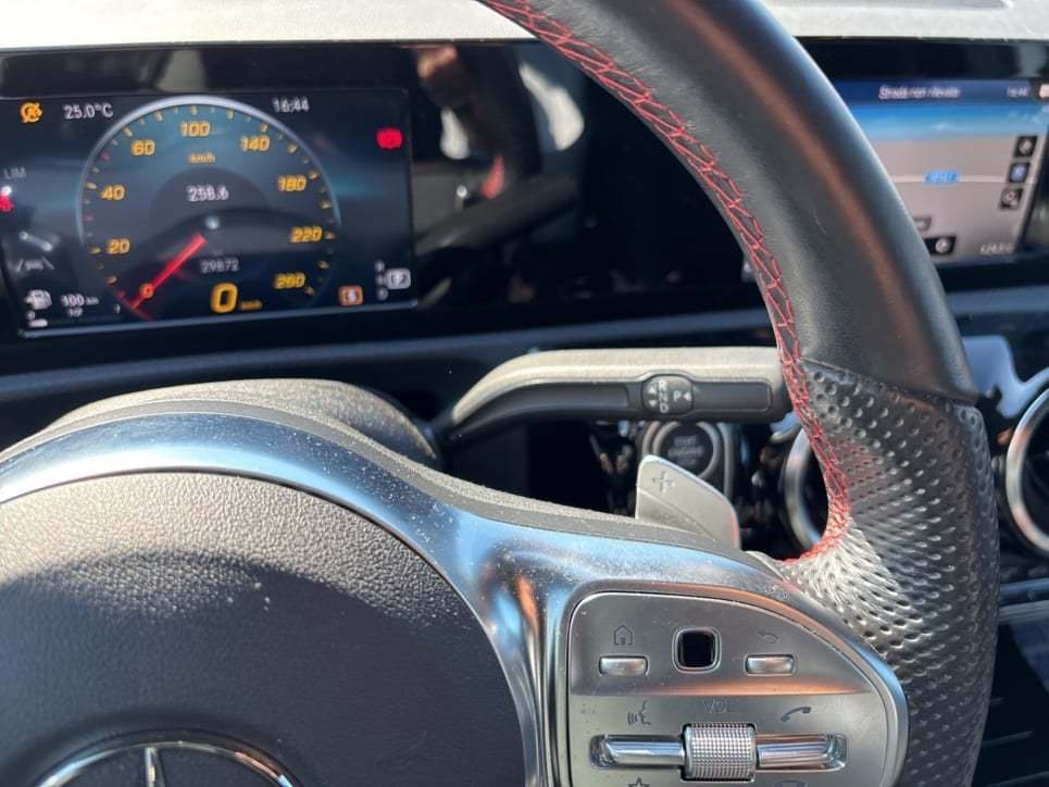 A 180 Premium auto - Certified