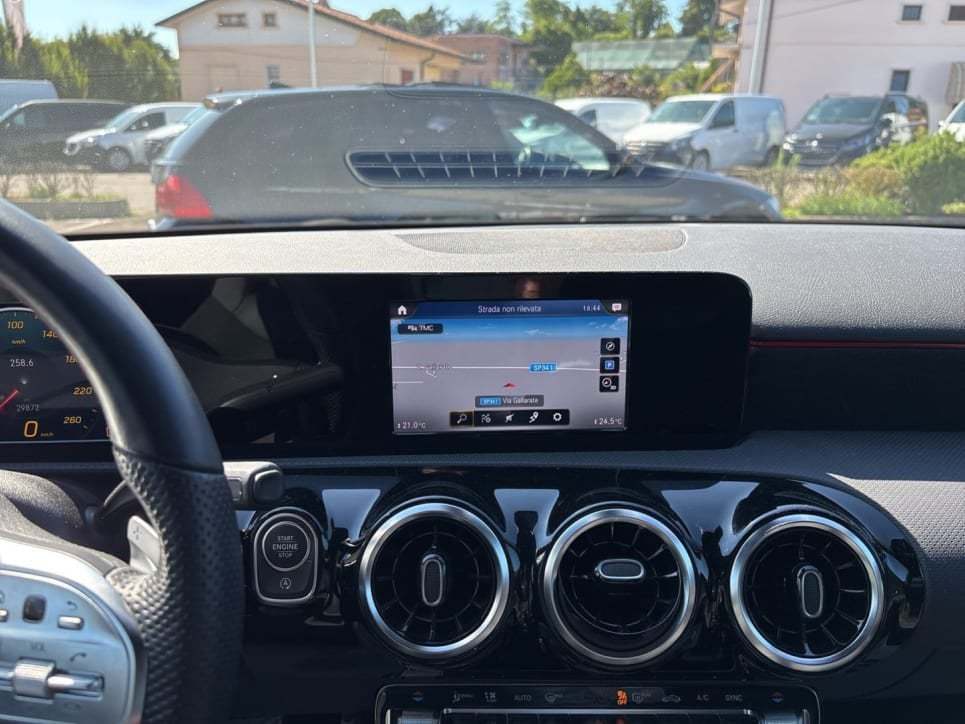 A 180 Premium auto - Certified