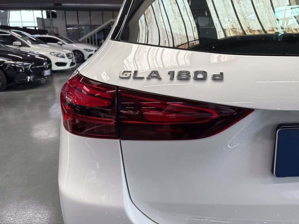 GLA 180 d Advanced auto - Certified