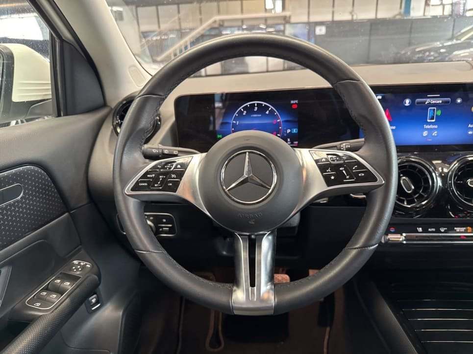 GLA 180 d Advanced auto - Certified