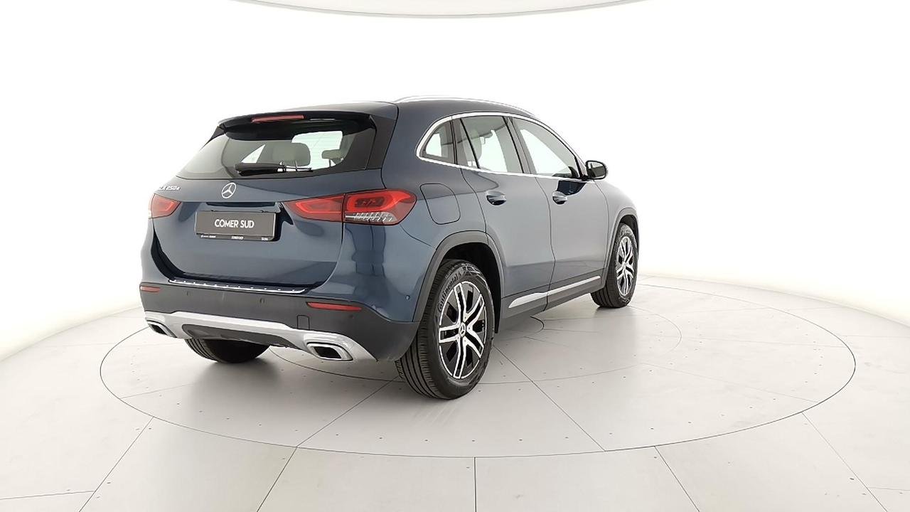 GLA 250 e phev (eq-power) Sport Plus auto - Certified