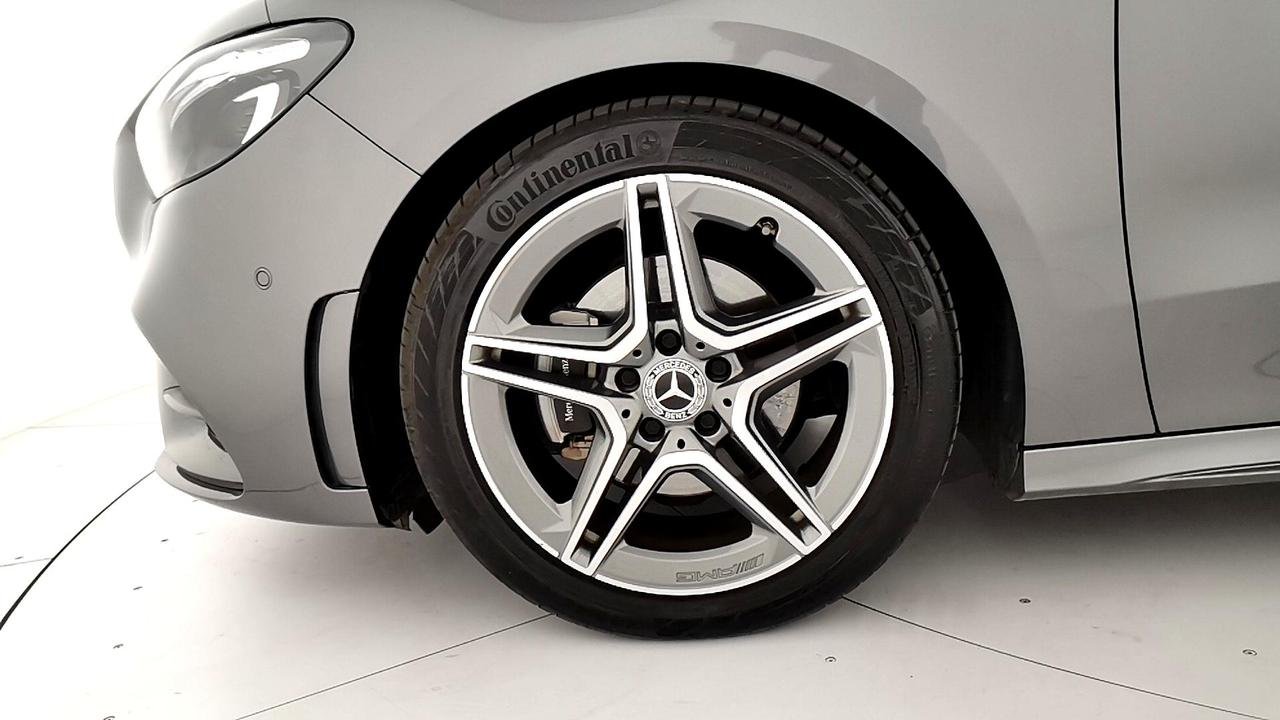 B 180 AMG Line Premium auto - Certified