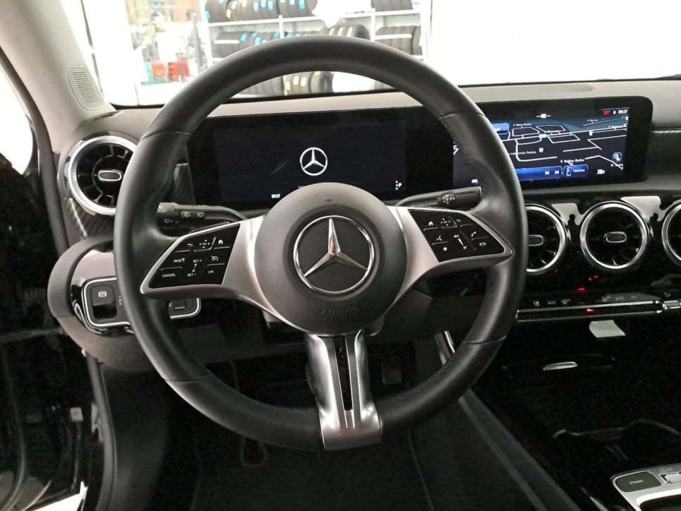 A 180 d Progressive Advanced auto - Certified