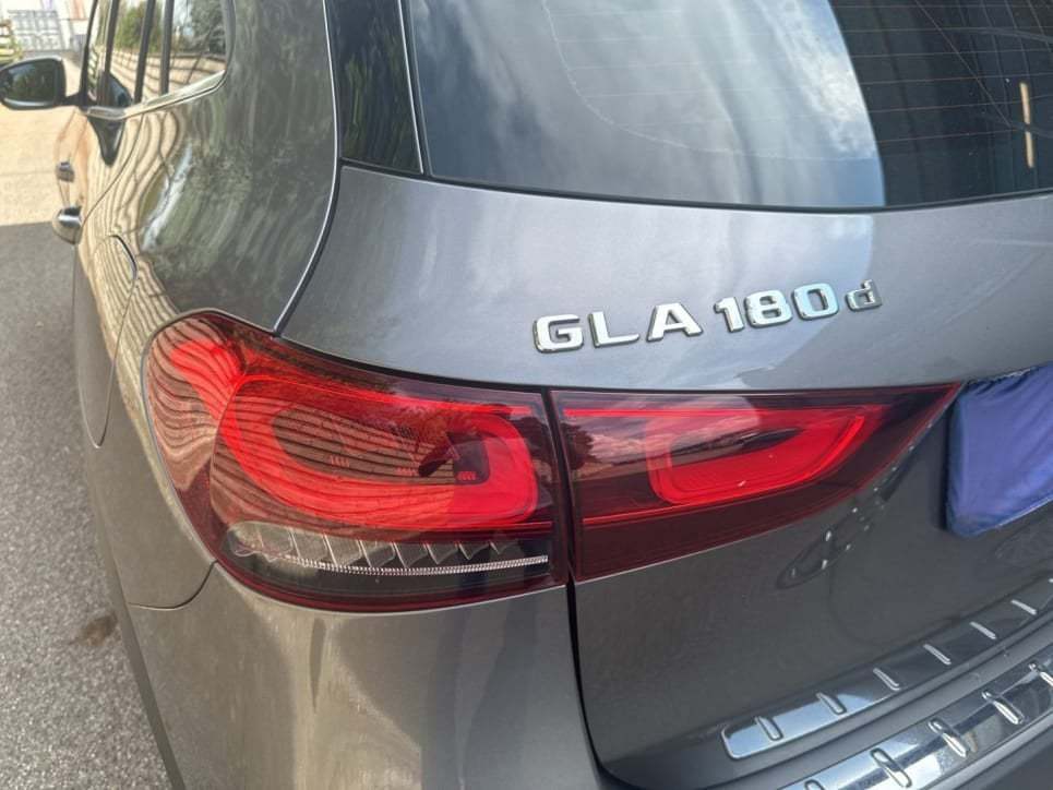 GLA 180 d Sport auto - Certified