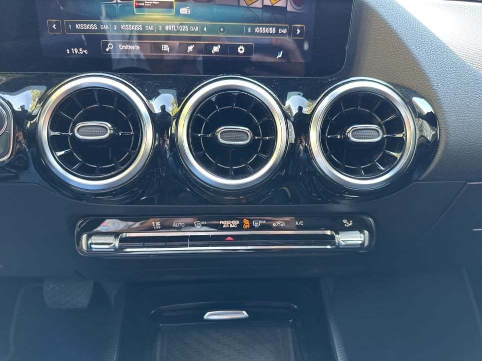 GLA 180 d Sport auto - Certified