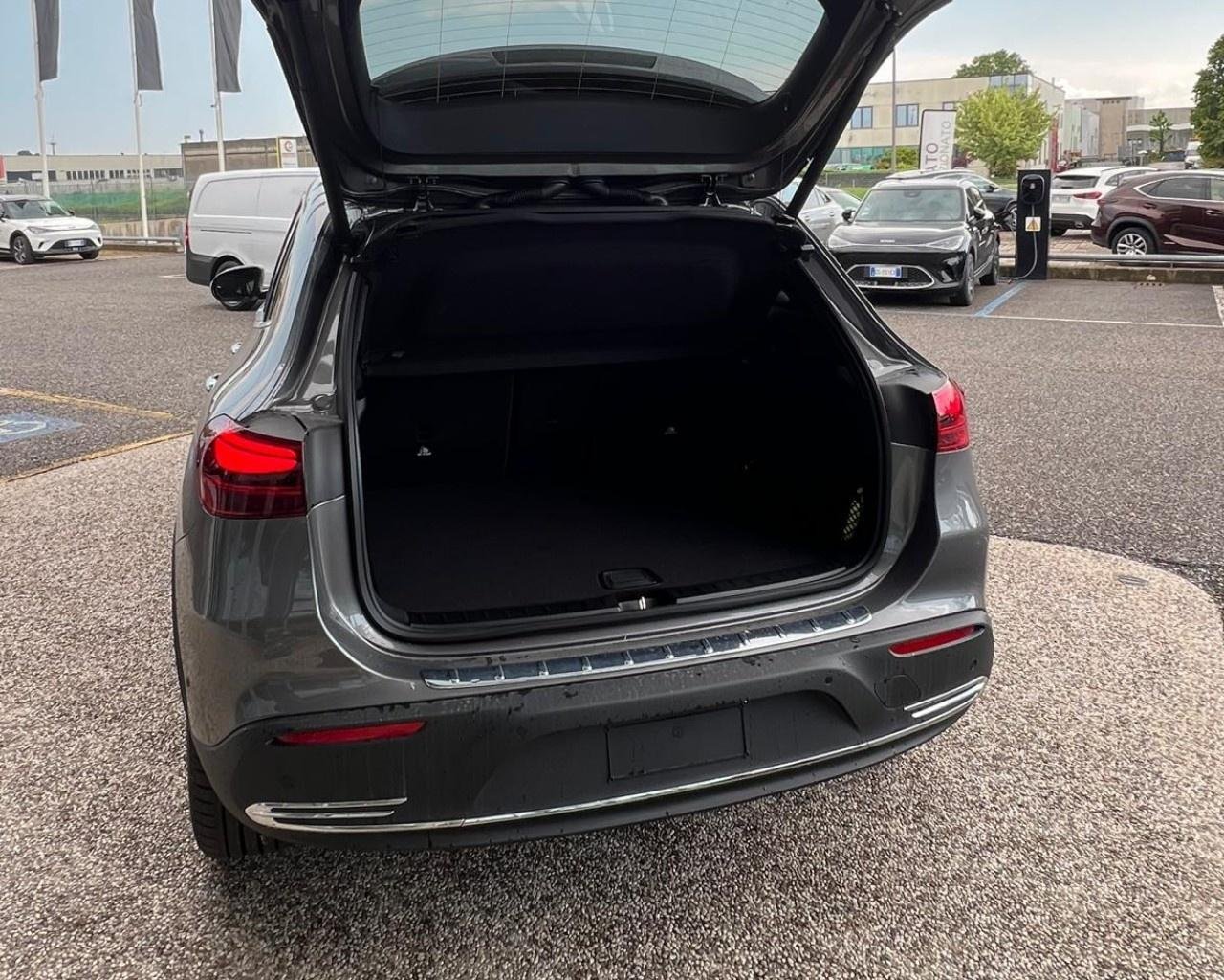 EQA 250+ AMG Line Advanced Plus - Certified