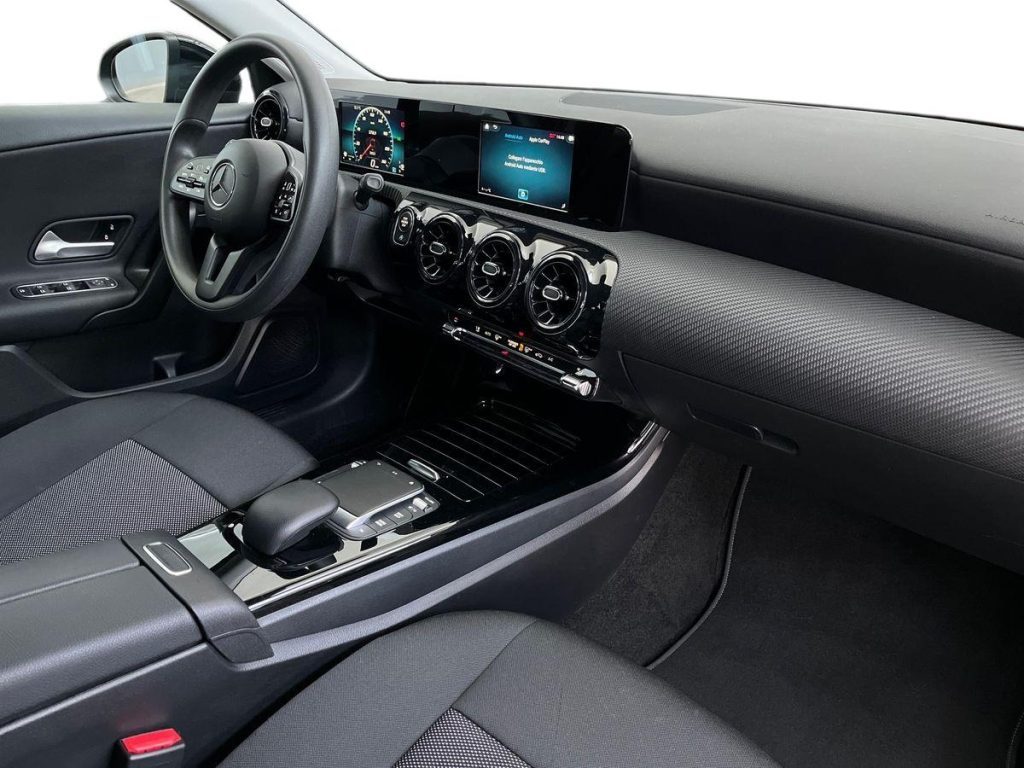 A 180 d Executive auto - Certified