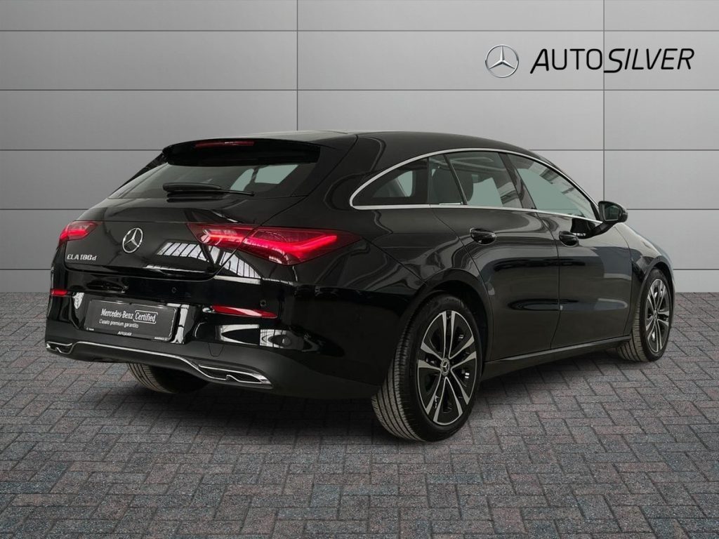 CLA Shooting Brake 180 d Progressive Advanced auto - Certified