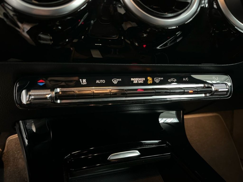 CLA Shooting Brake 180 d Progressive Advanced auto - Certified