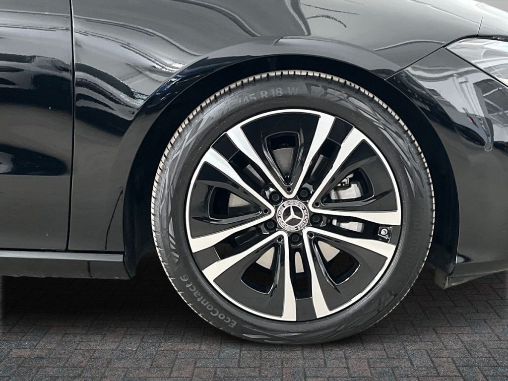 CLA Shooting Brake 180 d Progressive Advanced auto - Certified