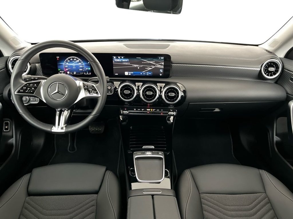 CLA Shooting Brake 180 d Progressive Advanced auto - Certified