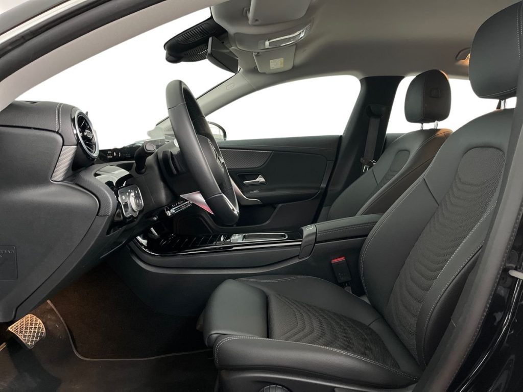 CLA Shooting Brake 180 d Progressive Advanced auto - Certified