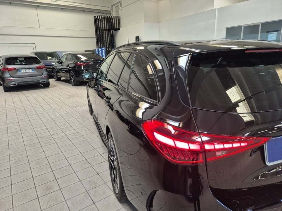 C SW 220 d mhev Premium auto - Certified