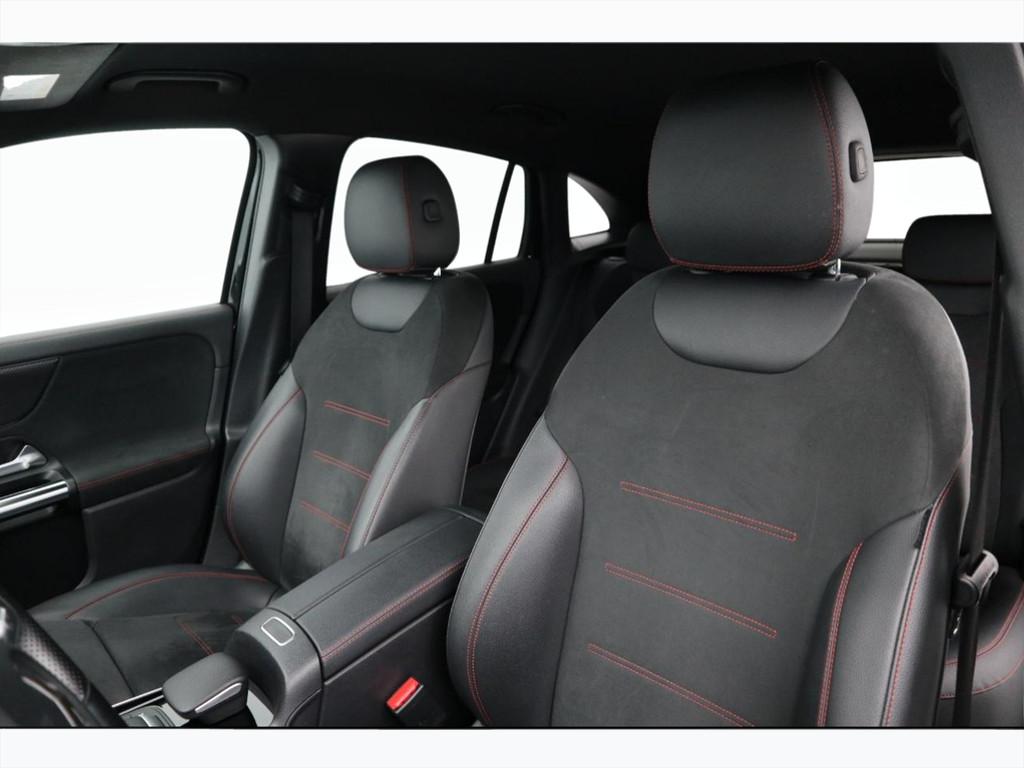 GLA 200 d Premium 4matic auto - Certified