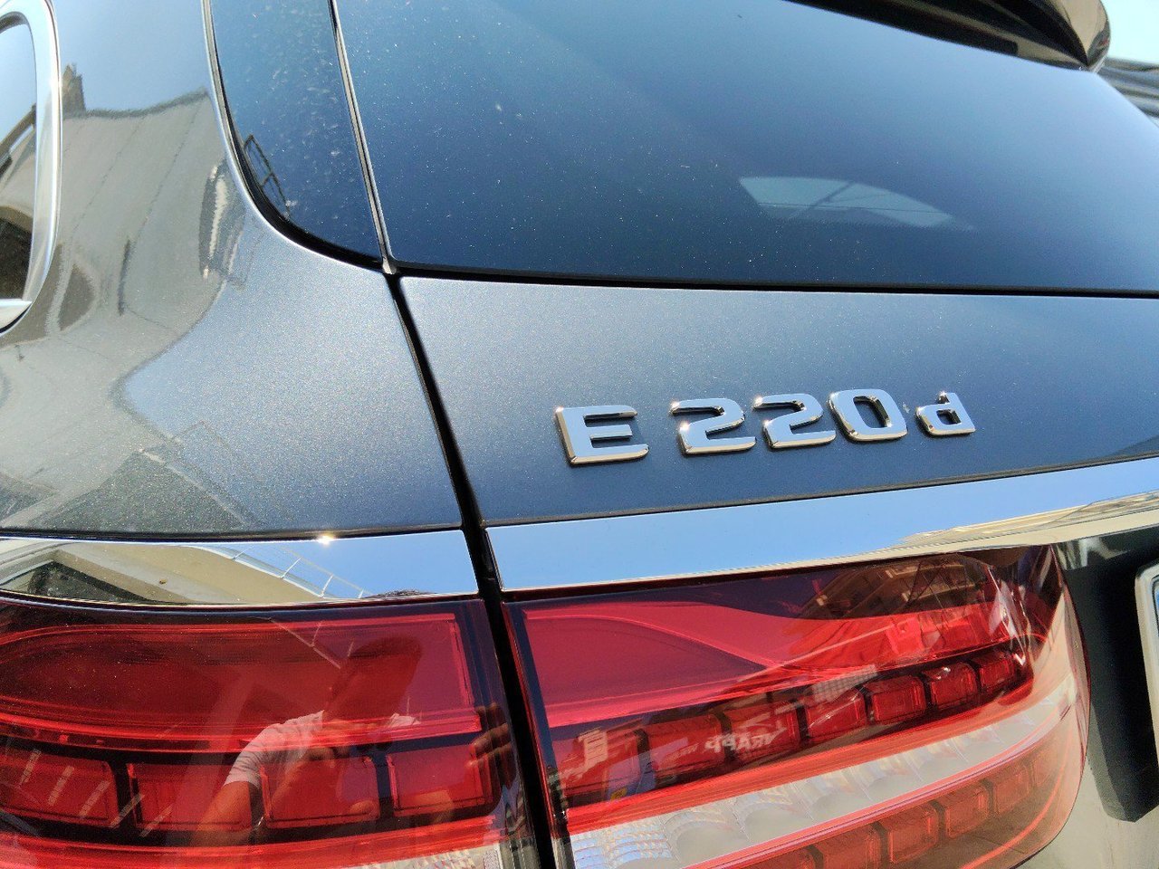 E SW 220 d mhev Premium 4matic auto - Certified
