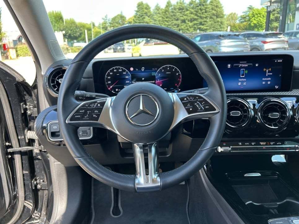 A 180 Progressive Advanced Plus auto - Certified