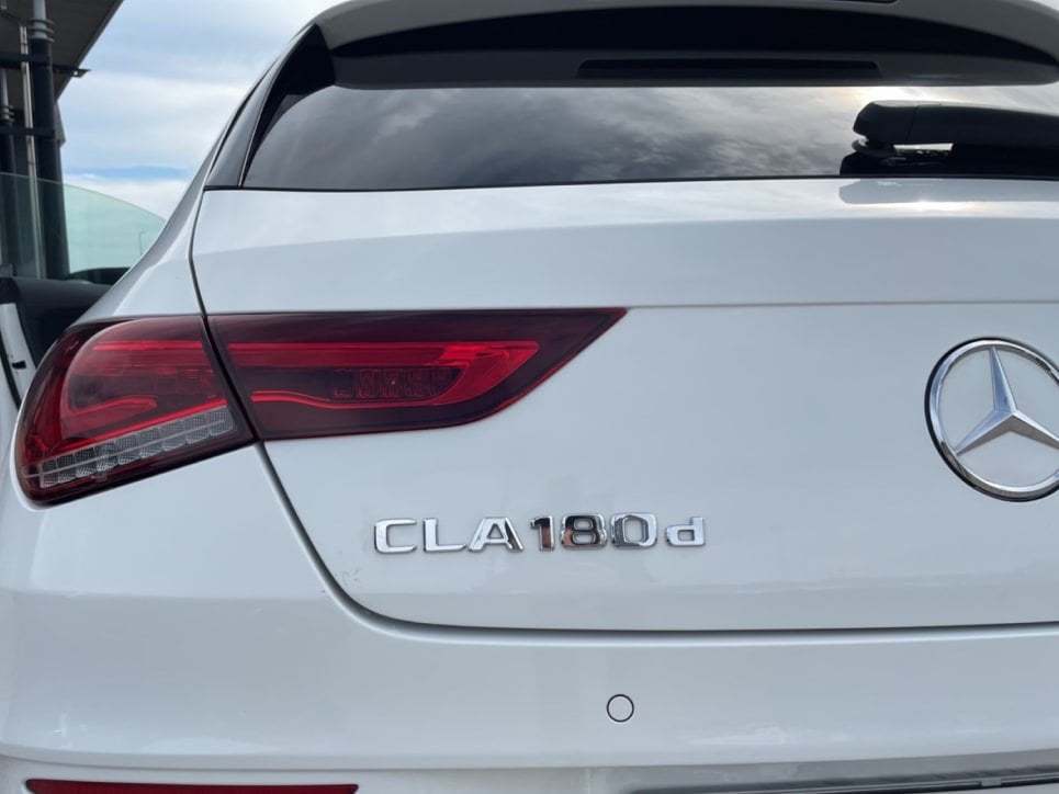 CLA Shooting Brake 180 d Premium auto - Certified