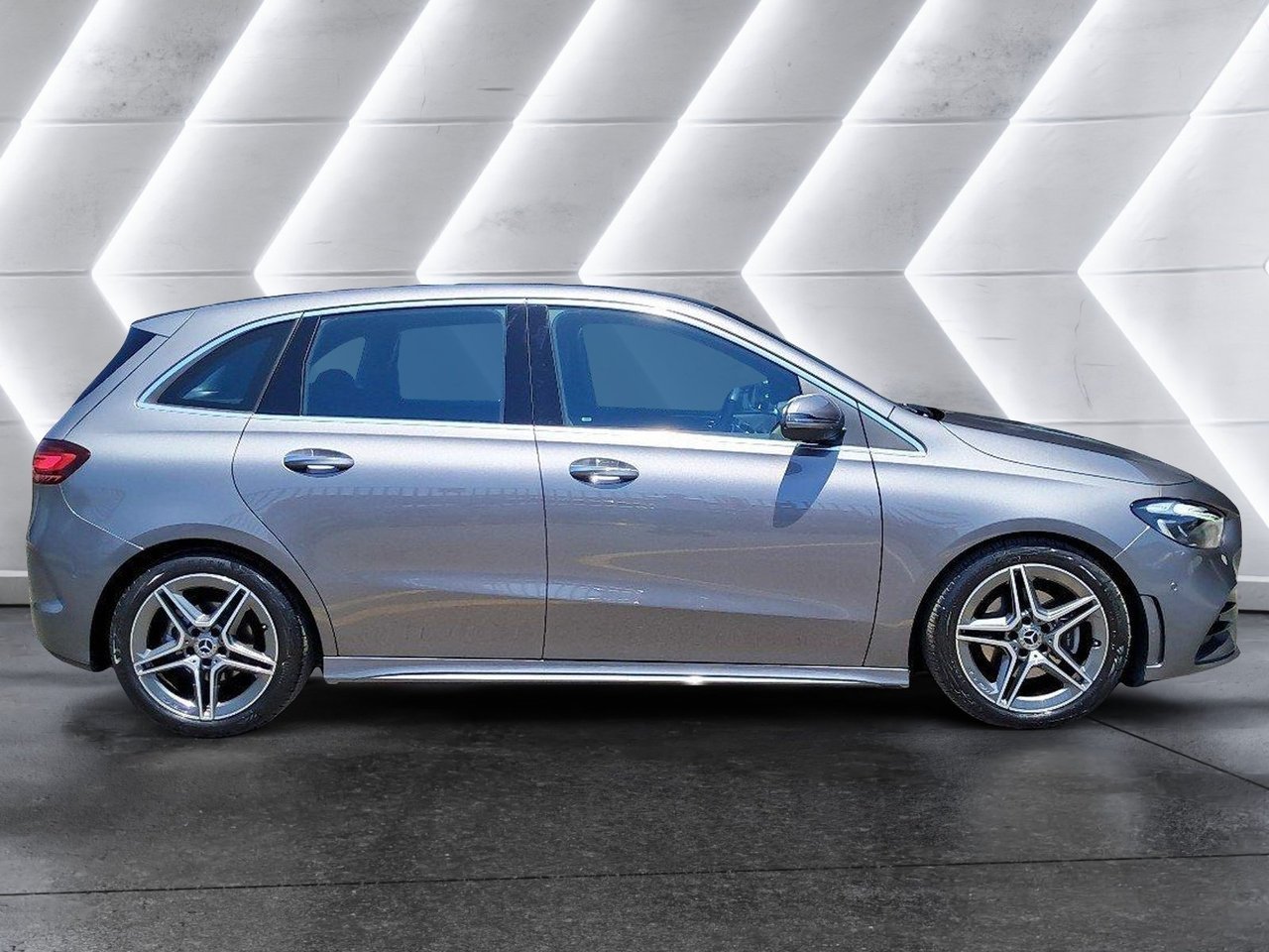 B 180 d AMG Line Advanced Plus auto - Certified