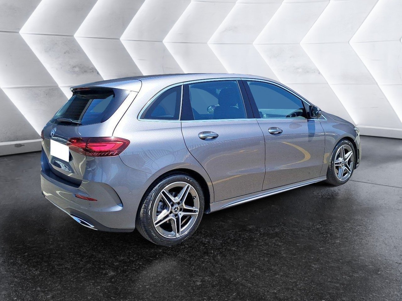 B 180 d AMG Line Advanced Plus auto - Certified