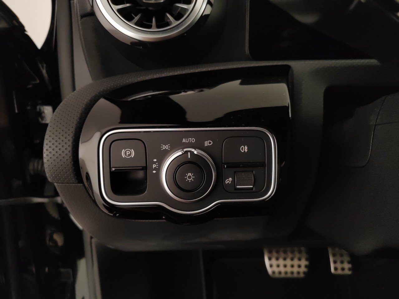 A 180 d Premium auto - Certified