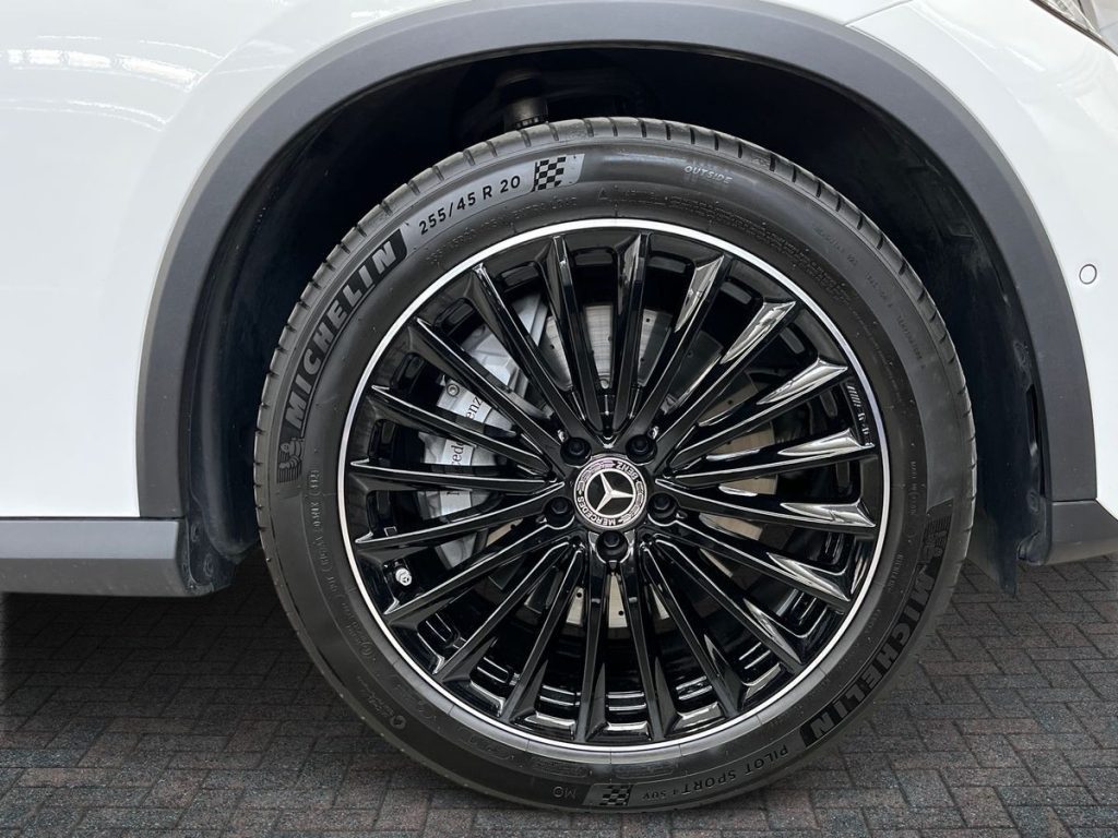 GLC 220 d AMG Line Advanced 4matic auto - Certified