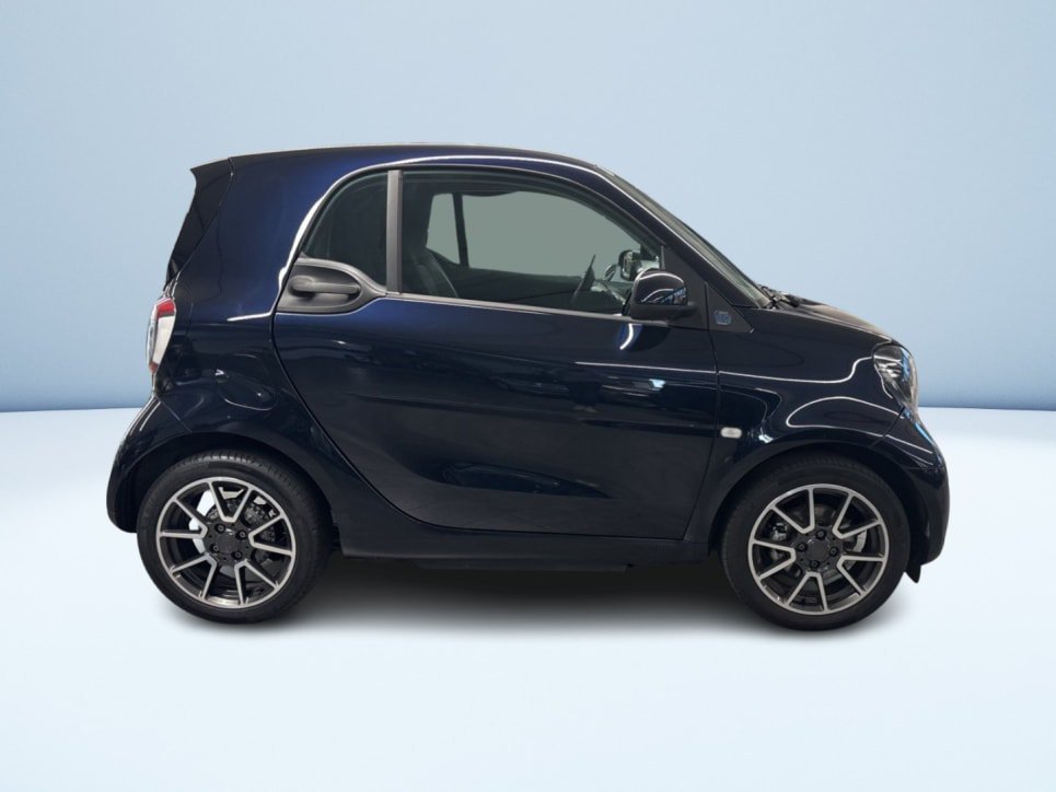 Fortwo eq British Green 22kW - Certified