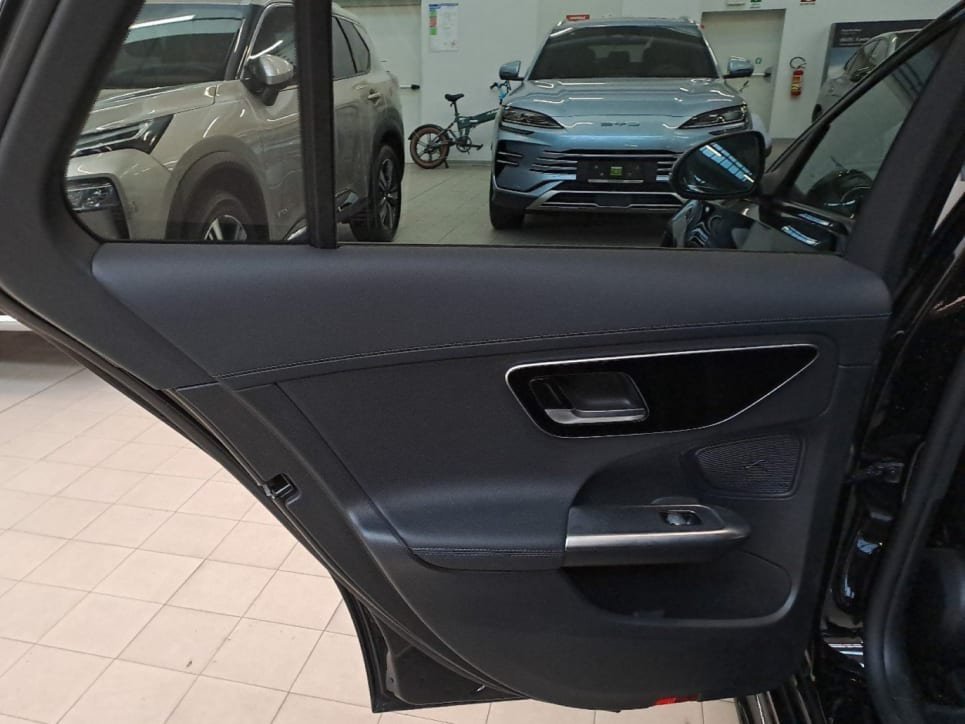 C SW 200 d mhev Premium auto - Certified
