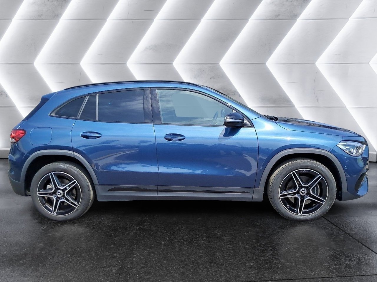 GLA 250 e phev (eq-power) Premium auto - Certified