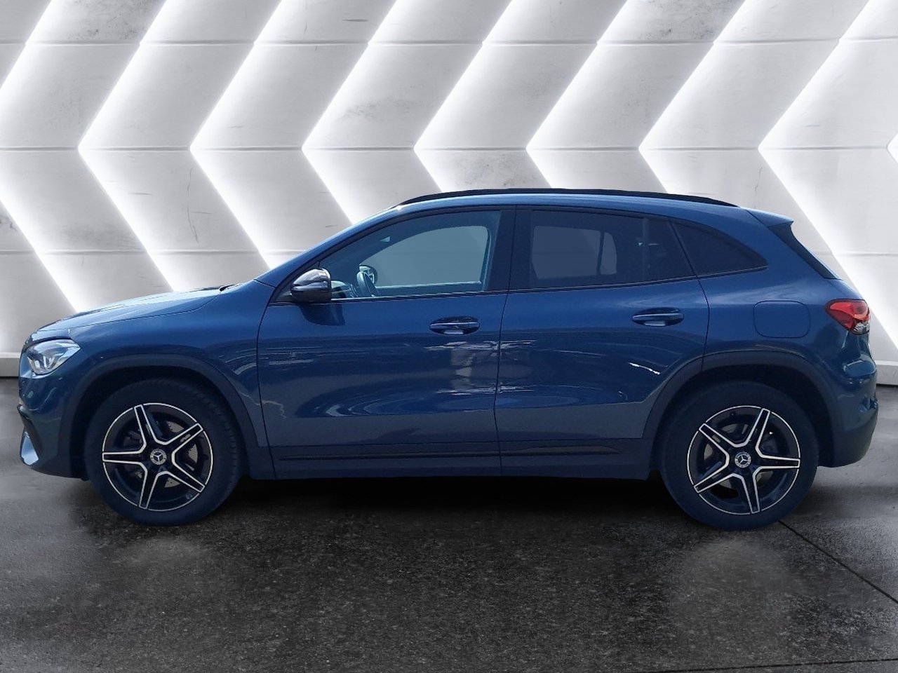 GLA 250 e phev (eq-power) Premium auto - Certified