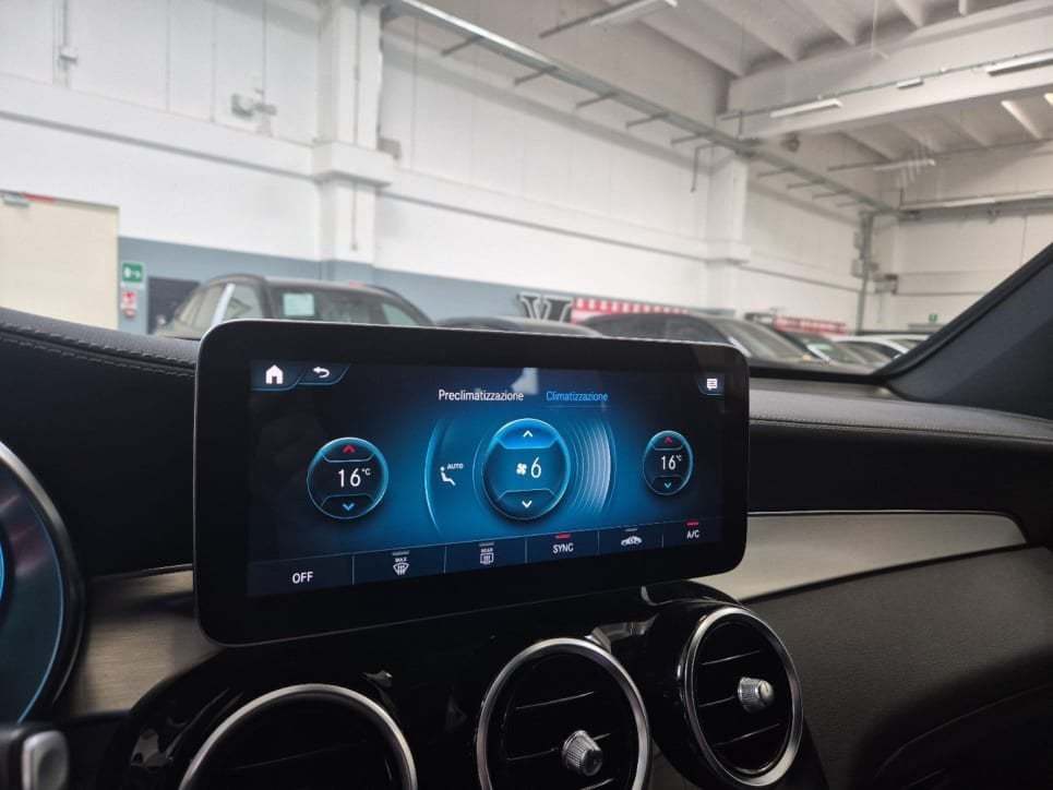 GLC Coupe 300 de phev (eq-power) Premium 4matic au - Certified
