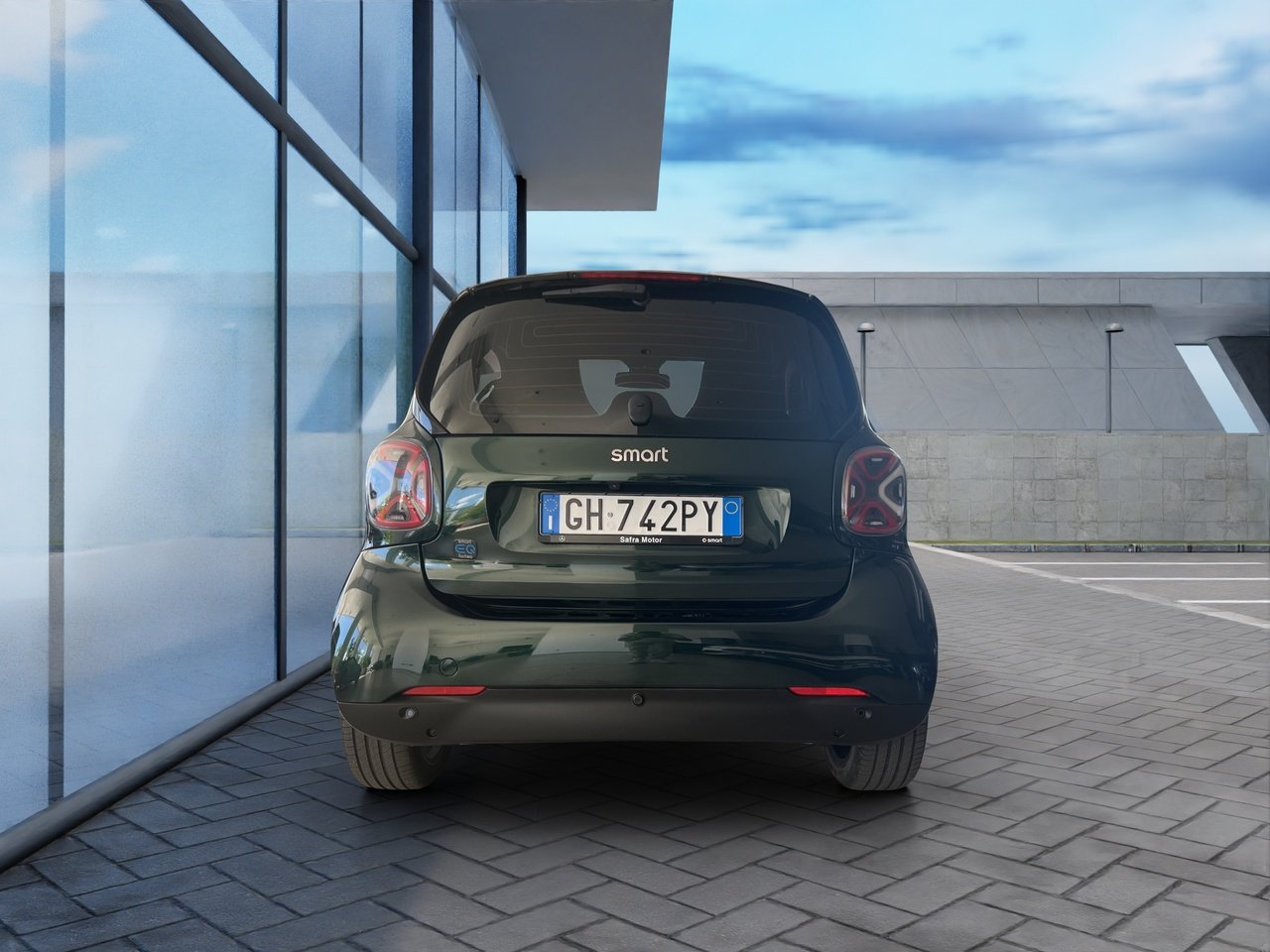 Fortwo eq British Green 22kW - Certified