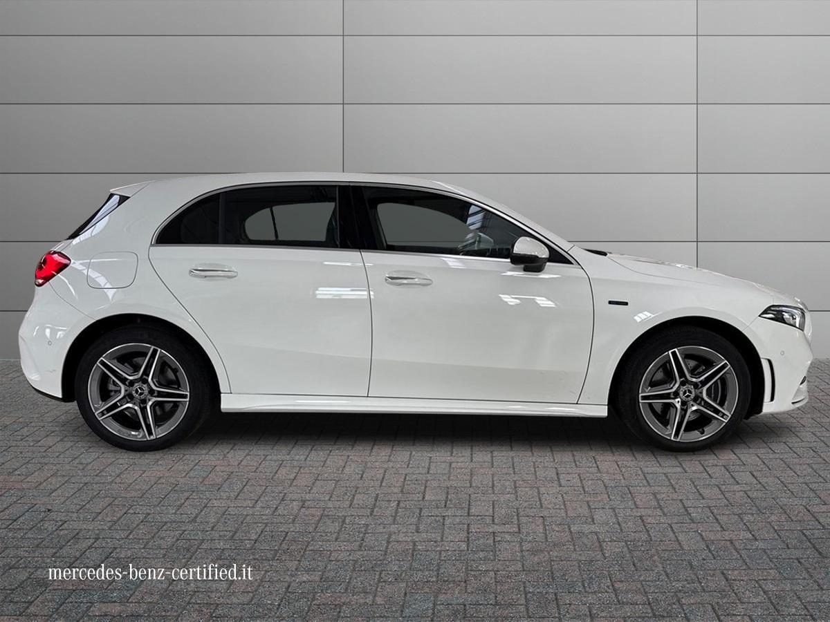 A 250 e phev (eq-power) Premium auto - Certified