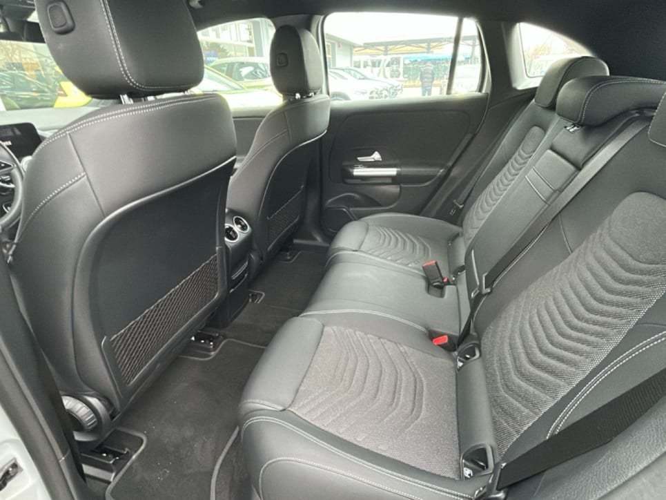 EQA 300 Progressive Advanced 4matic - Certified