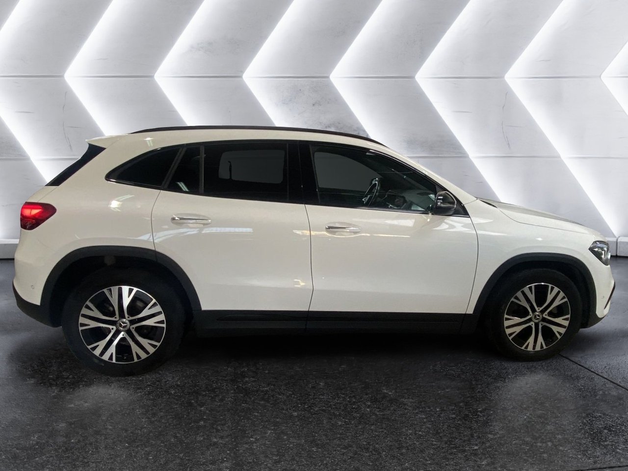 GLA 180 d Progressive Advanced Plus auto - Certified
