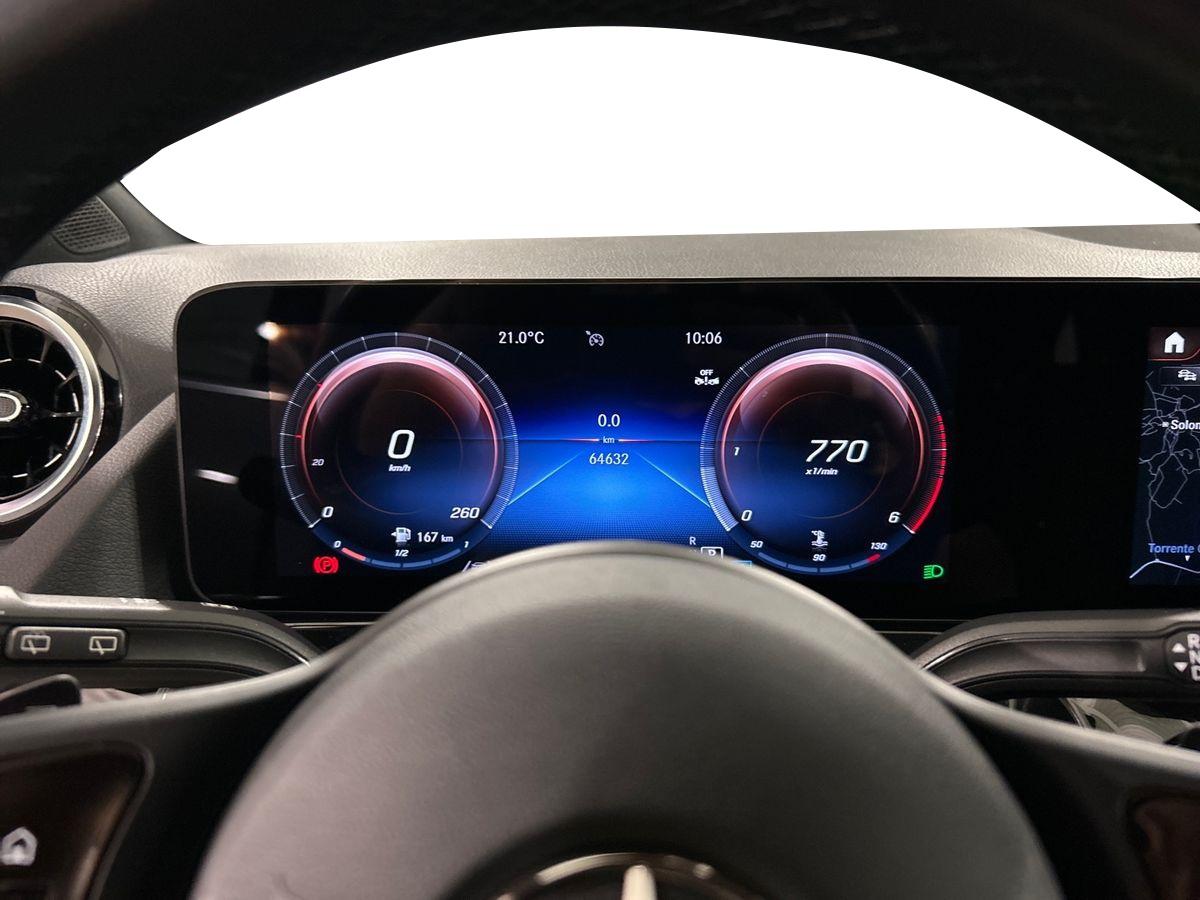 GLA 180 d Sport auto - Certified