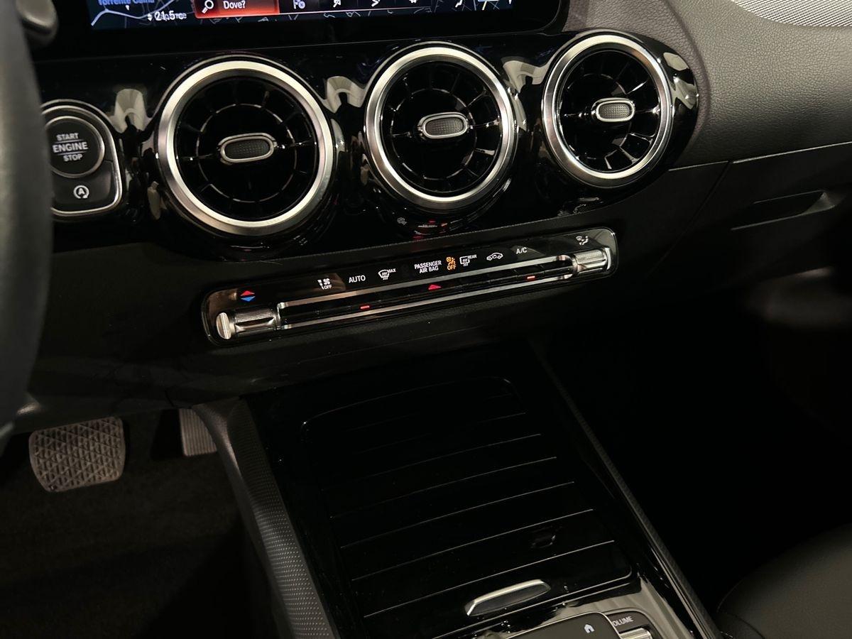 GLA 180 d Sport auto - Certified