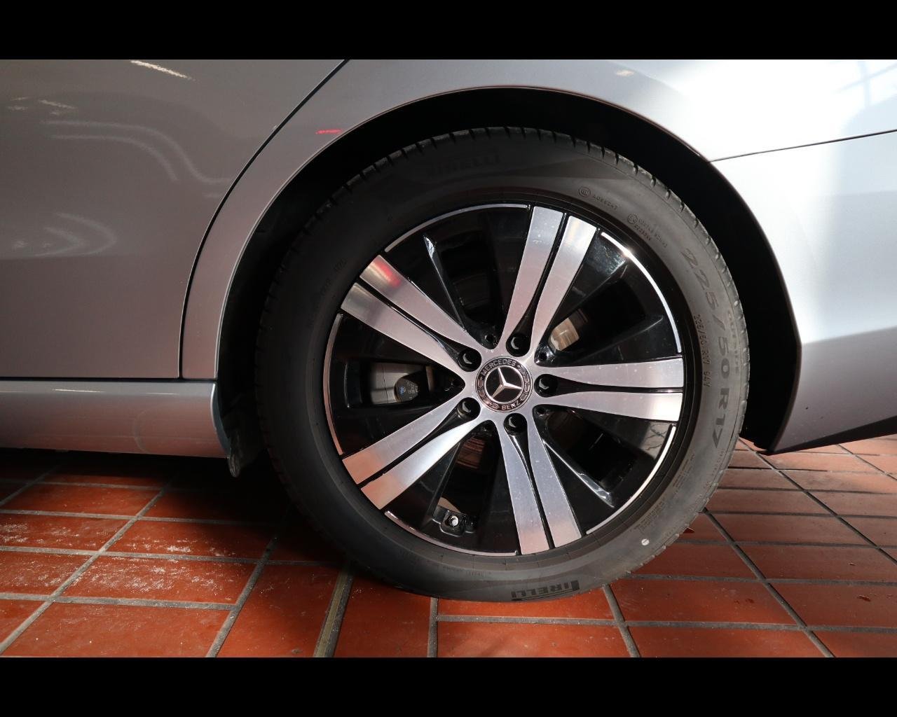 C SW 200 d mhev Advanced auto - Certified