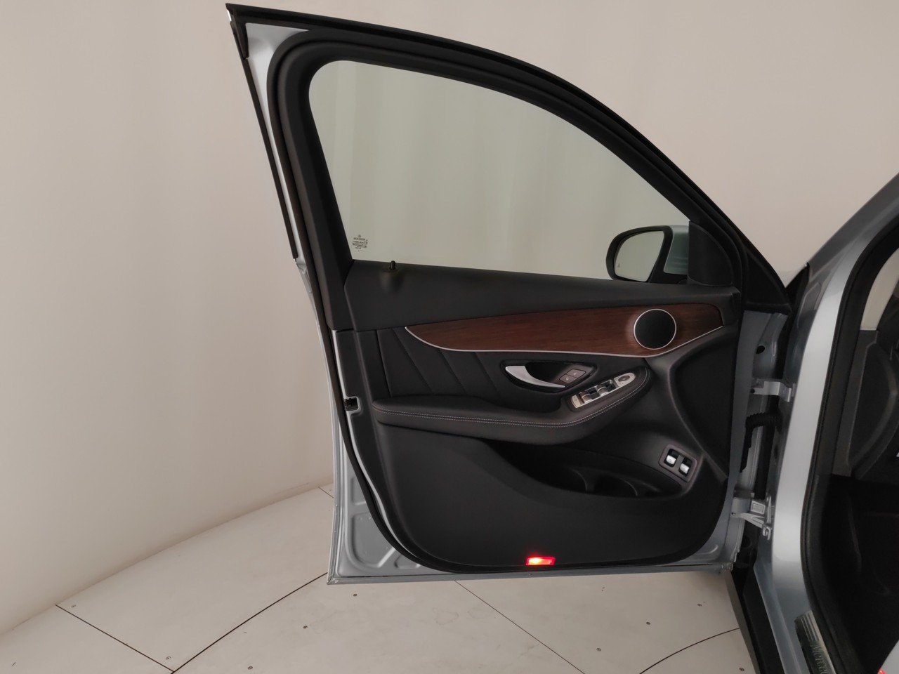 GLC 300 e phev (eq-power) Premium 4matic auto - Certified