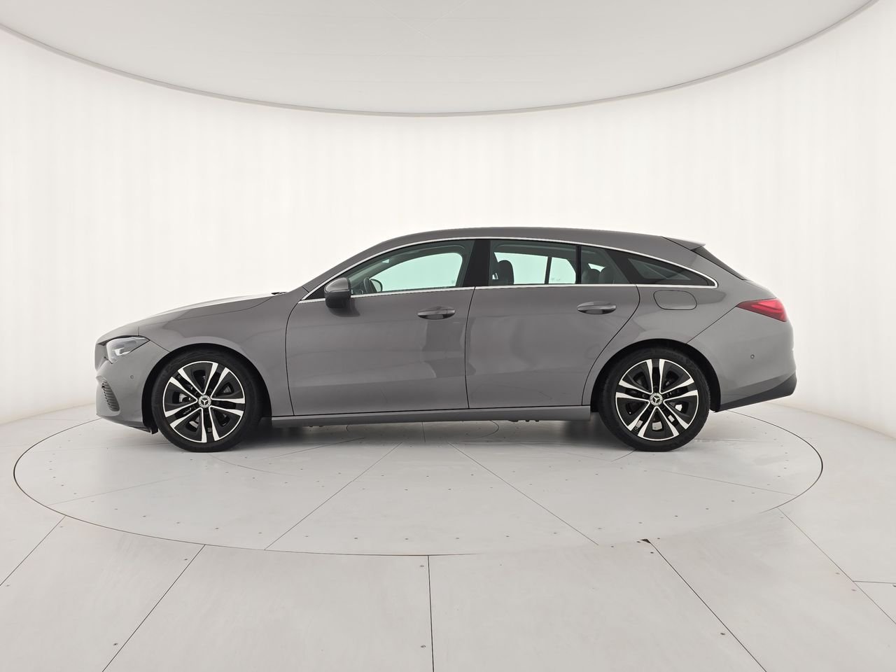 CLA Shooting Brake 180 d Progressive Advanced auto - Certified