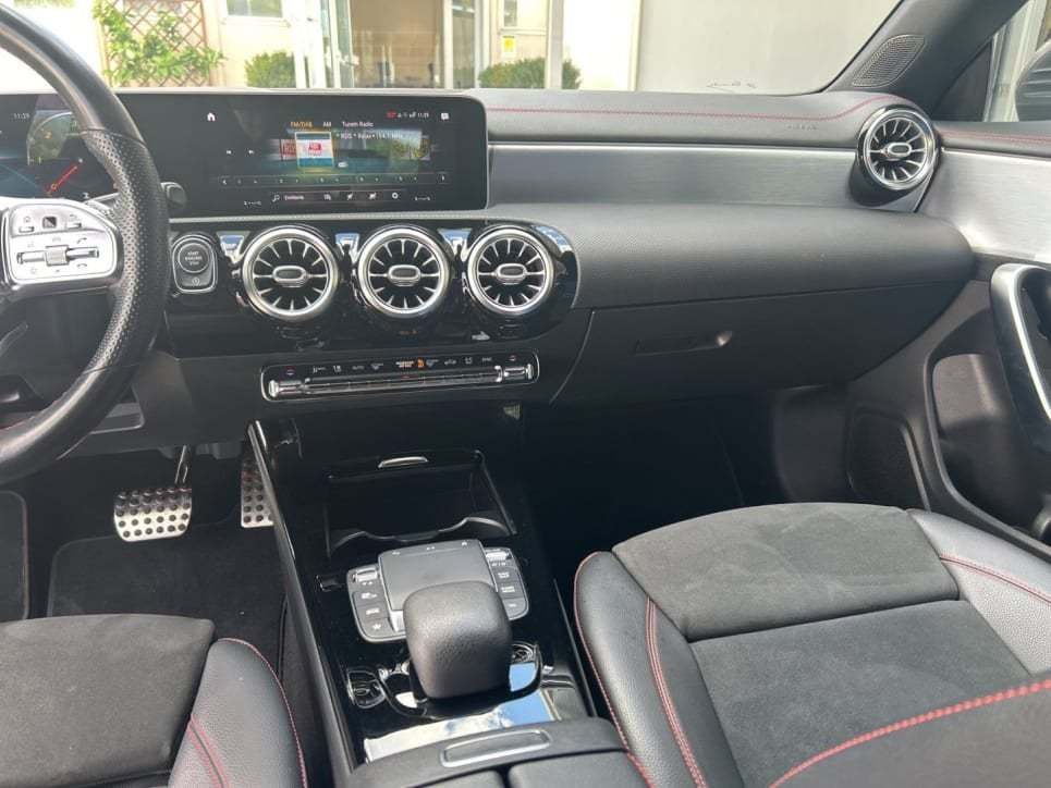 CLA Shooting Brake 200 d Premium auto - Certified