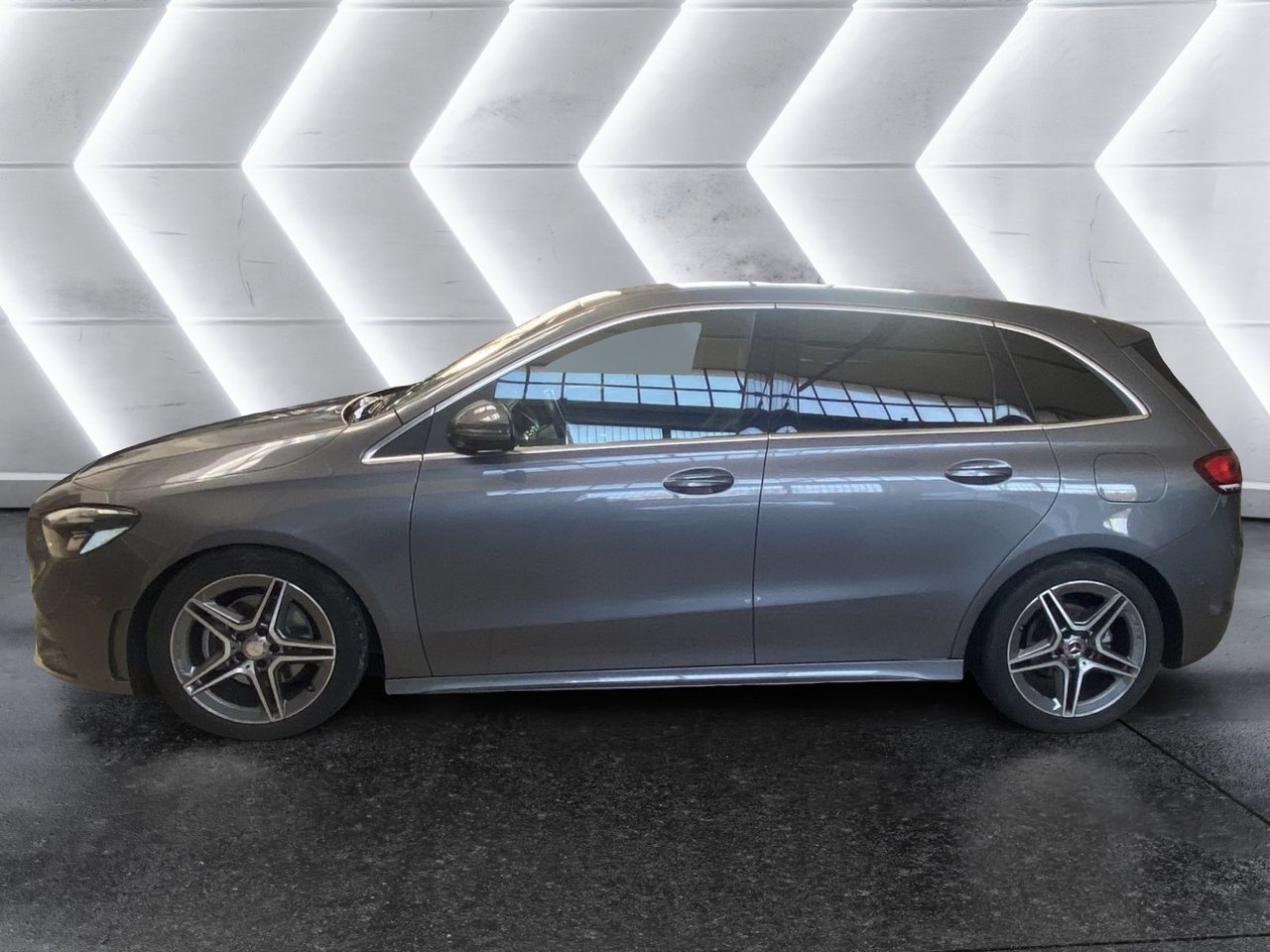 B 180 d Premium auto - Certified