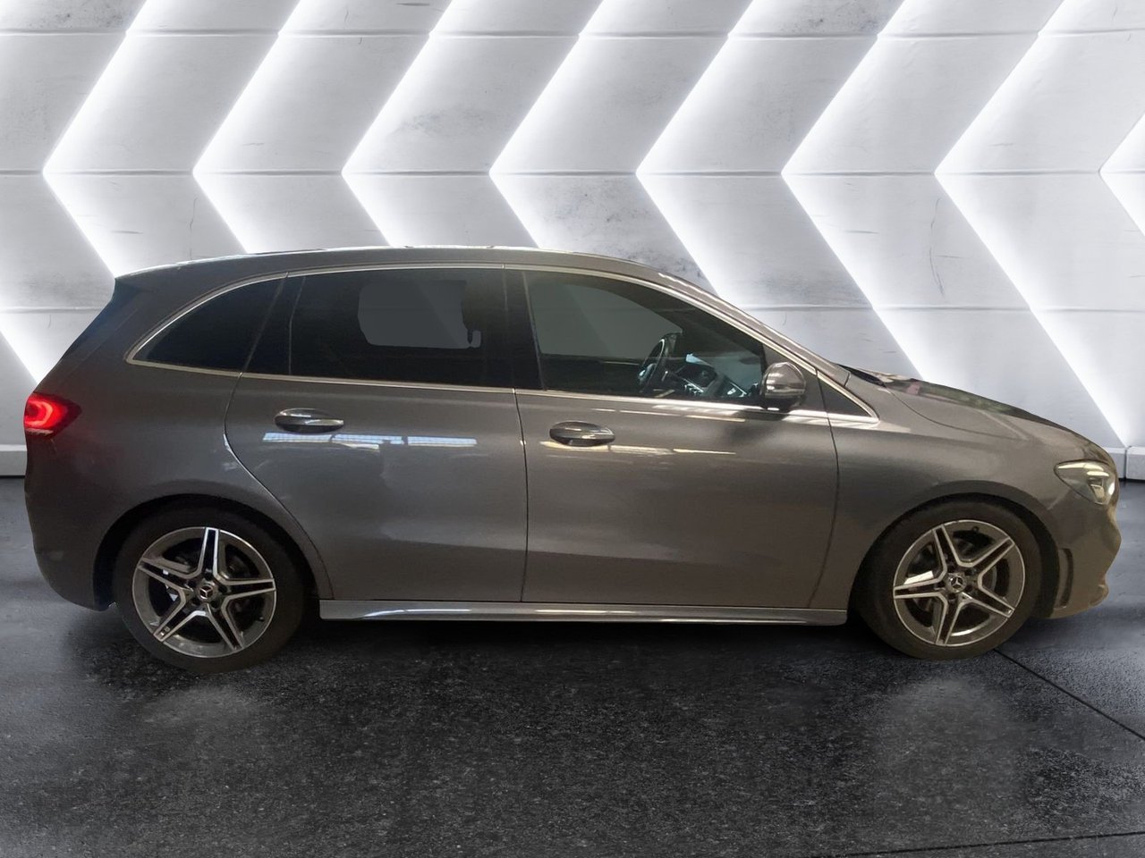 B 180 d Premium auto - Certified