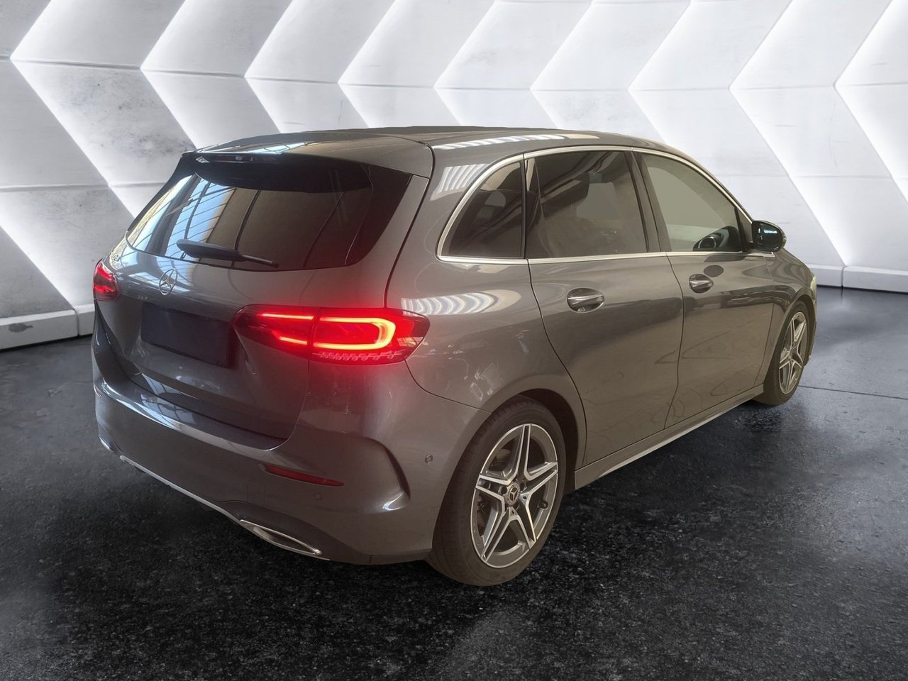 B 180 d Premium auto - Certified
