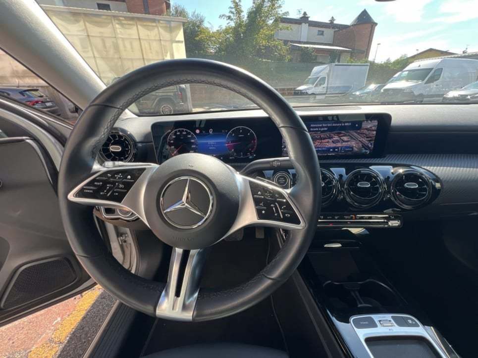 A 180 d Advanced auto - Certified