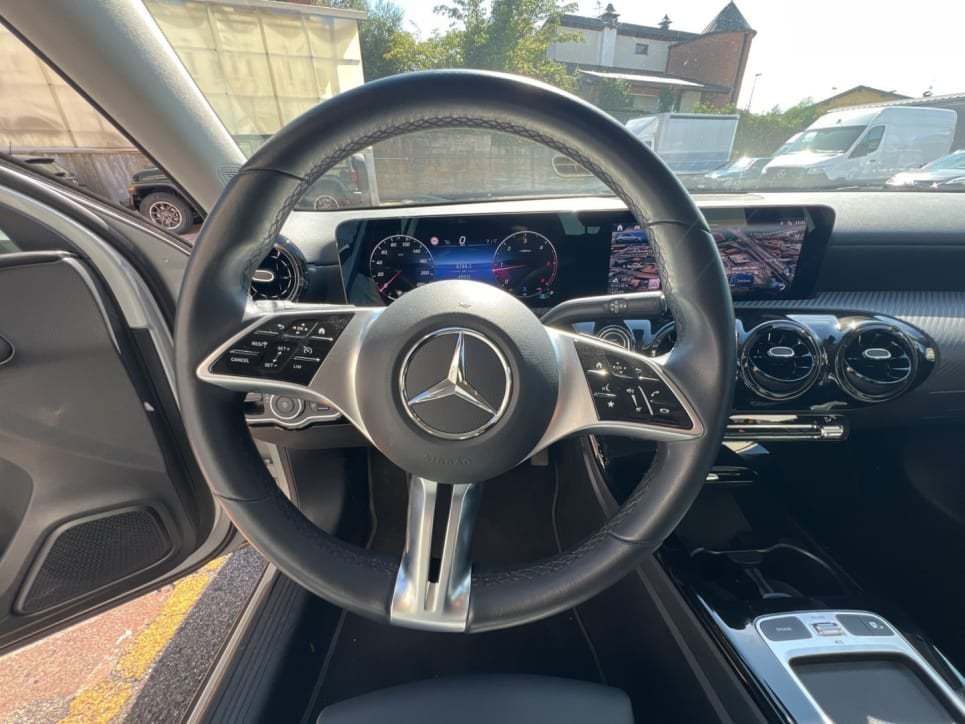 A 180 d Advanced auto - Certified