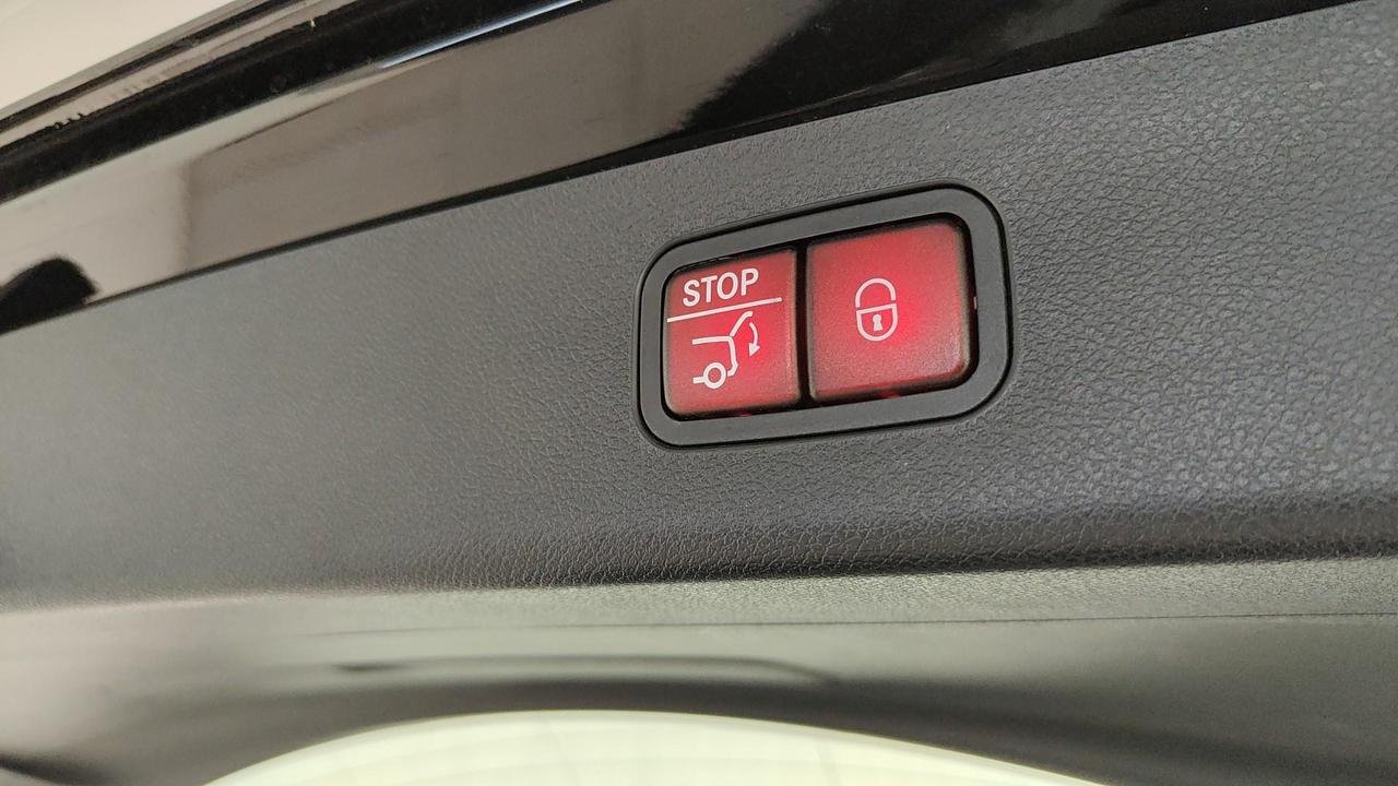 E SW 220 d Advanced auto - Certified